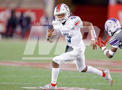 Thumbnail 2 in Atascocita vs. Ridge Point (UIL 6A D1 Regional Playoff) photogallery.