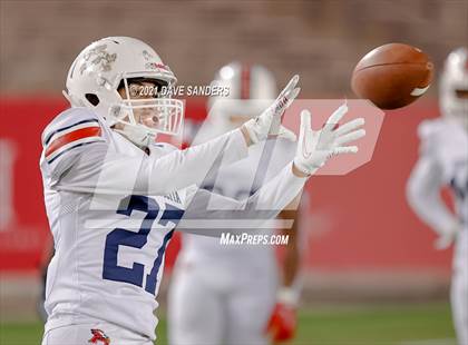 Thumbnail 1 in Atascocita vs. Ridge Point (UIL 6A D1 Regional Playoff) photogallery.