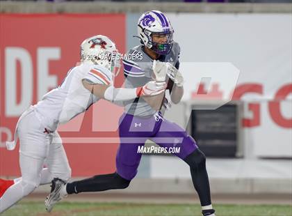 Thumbnail 2 in Atascocita vs. Ridge Point (UIL 6A D1 Regional Playoff) photogallery.