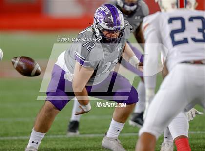 Thumbnail 2 in Atascocita vs. Ridge Point (UIL 6A D1 Regional Playoff) photogallery.
