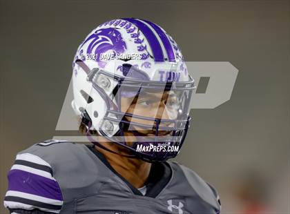 Thumbnail 1 in Atascocita vs. Ridge Point (UIL 6A D1 Regional Playoff) photogallery.
