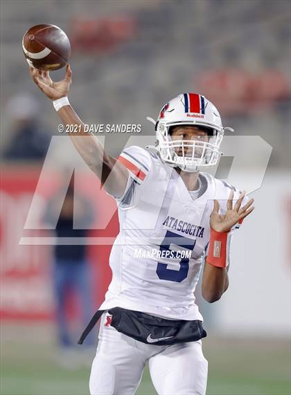 Thumbnail 1 in Atascocita vs. Ridge Point (UIL 6A D1 Regional Playoff) photogallery.