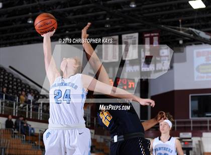 Thumbnail 1 in Pinckneyville vs. Marion (Rangerette Christmas Classic) photogallery.