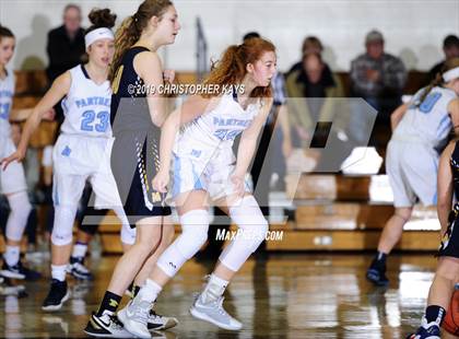 Thumbnail 3 in Pinckneyville vs. Marion (Rangerette Christmas Classic) photogallery.