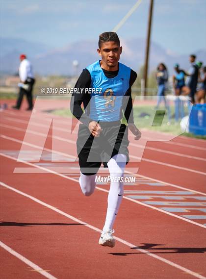 Thumbnail 1 in Highland @ Quartz Hill (100m and Relay) photogallery.