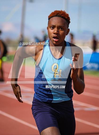 Thumbnail 1 in Highland @ Quartz Hill (100m and Relay) photogallery.