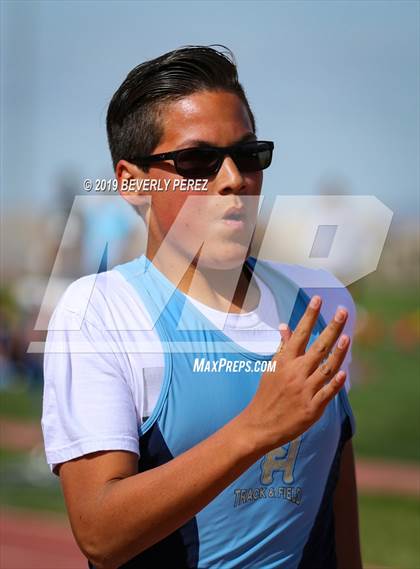 Thumbnail 3 in Highland @ Quartz Hill (100m and Relay) photogallery.