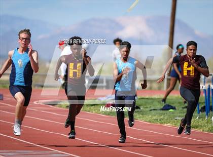 Thumbnail 2 in Highland @ Quartz Hill (100m and Relay) photogallery.