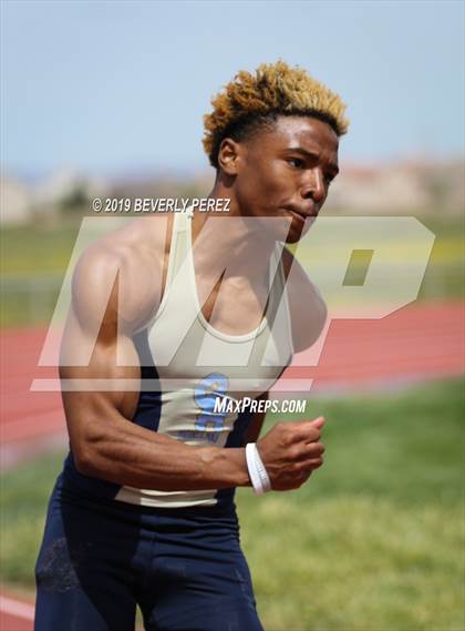 Thumbnail 1 in Highland @ Quartz Hill (100m and Relay) photogallery.