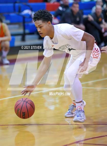 Thumbnail 2 in Smoky Hill vs. Corona del Sol photogallery.