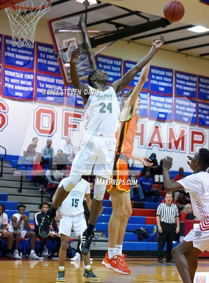Thumbnail 1 in Smoky Hill vs. Corona del Sol photogallery.