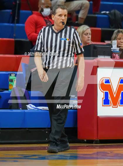 Thumbnail 3 in Smoky Hill vs. Corona del Sol photogallery.