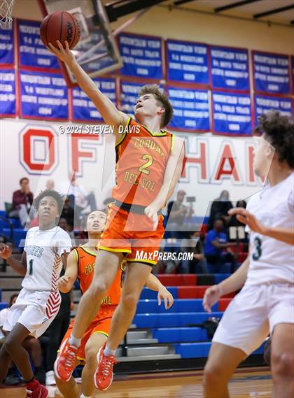 Thumbnail 1 in Smoky Hill vs. Corona del Sol photogallery.