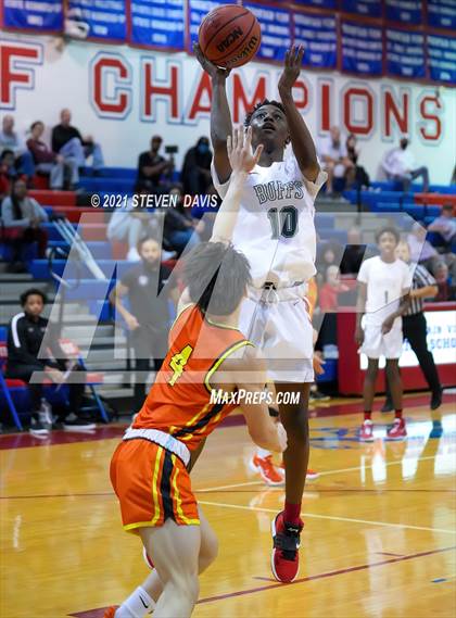Thumbnail 1 in Smoky Hill vs. Corona del Sol photogallery.