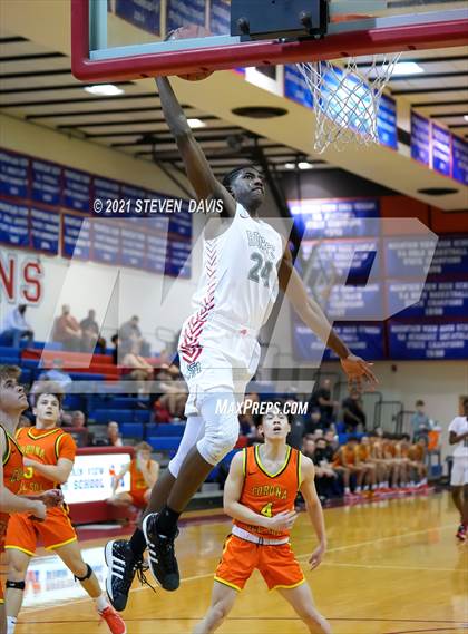 Thumbnail 2 in Smoky Hill vs. Corona del Sol photogallery.