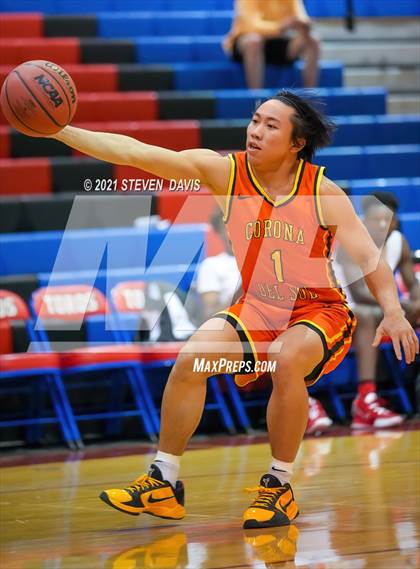 Thumbnail 2 in Smoky Hill vs. Corona del Sol photogallery.
