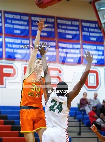 Thumbnail 3 in Smoky Hill vs. Corona del Sol photogallery.