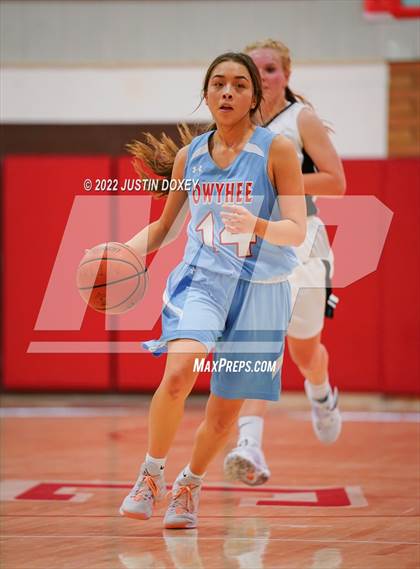 Thumbnail 2 in Owyhee vs Round Mountain (WREC Classic) photogallery.