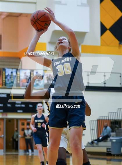 Thumbnail 1 in Avon vs. Tri-West Hendricks (Hendricks Country Tournament) photogallery.