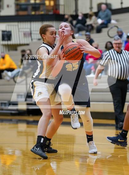 Thumbnail 2 in Avon vs. Tri-West Hendricks (Hendricks Country Tournament) photogallery.