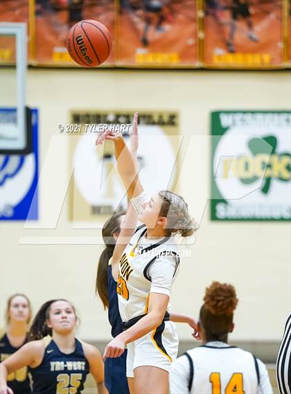 Thumbnail 3 in Avon vs. Tri-West Hendricks (Hendricks Country Tournament) photogallery.