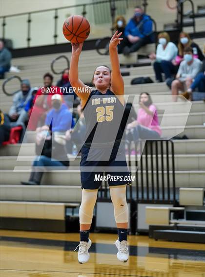 Thumbnail 1 in Avon vs. Tri-West Hendricks (Hendricks Country Tournament) photogallery.
