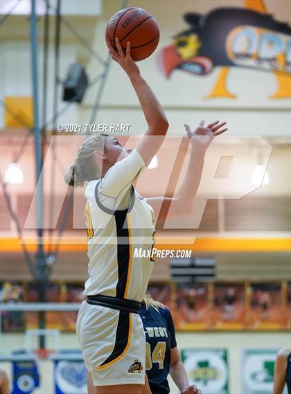 Thumbnail 1 in Avon vs. Tri-West Hendricks (Hendricks Country Tournament) photogallery.