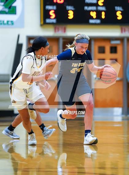 Thumbnail 3 in Avon vs. Tri-West Hendricks (Hendricks Country Tournament) photogallery.