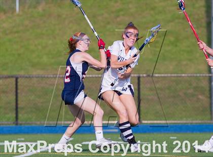 Thumbnail 2 in Wilton vs New Fairfield (CIAC Class M Semifinal) photogallery.