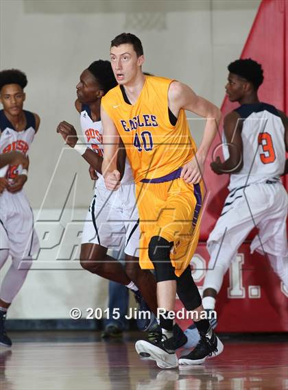 Thumbnail 1 in Fort Bend Bush vs. Richardson (McDonald's Texas Invitational) photogallery.