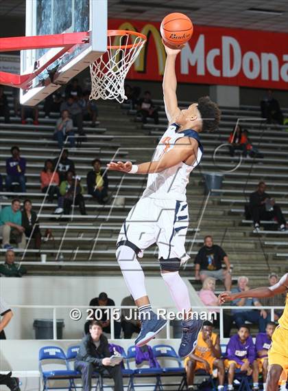 Thumbnail 3 in Fort Bend Bush vs. Richardson (McDonald's Texas Invitational) photogallery.