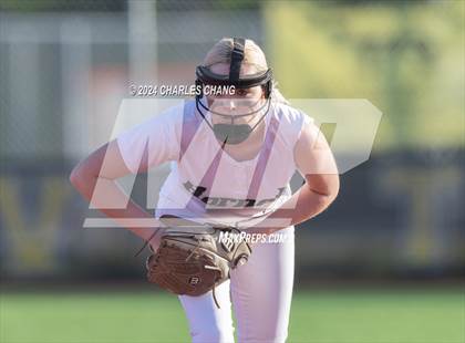 Thumbnail 1 in Windsor @ Novato photogallery.