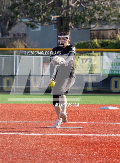 Thumbnail 3 in Windsor @ Novato photogallery.