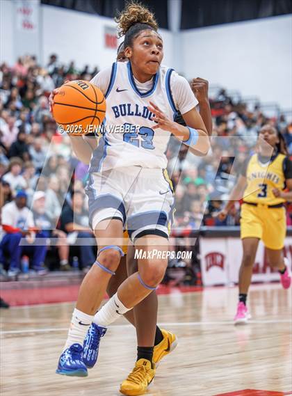 Thumbnail 2 in Centennial vs. Democracy Prep Agassi Campus (NIAA 5A Final) photogallery.