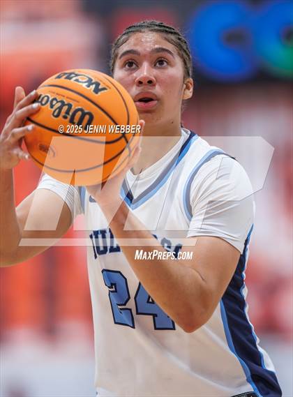 Thumbnail 1 in Centennial vs. Democracy Prep Agassi Campus (NIAA 5A Final) photogallery.