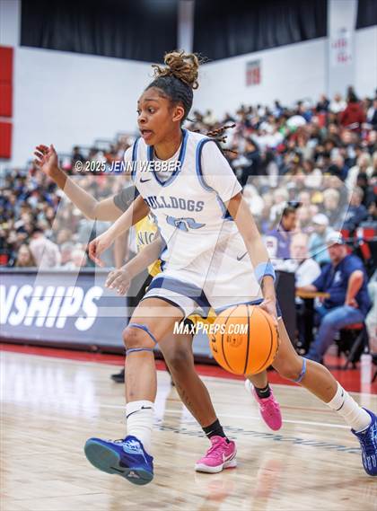 Thumbnail 2 in Centennial vs. Democracy Prep Agassi Campus (NIAA 5A Final) photogallery.