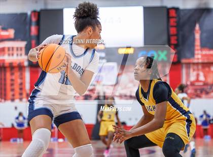 Thumbnail 2 in Centennial vs. Democracy Prep Agassi Campus (NIAA 5A Final) photogallery.