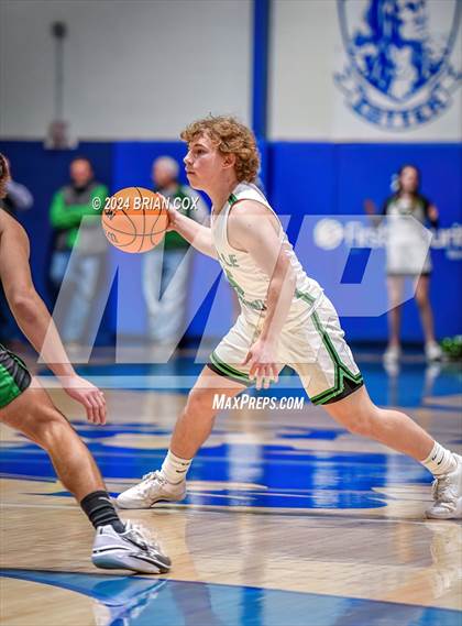 Thumbnail 1 in Yellville-Summit vs Greenland (2A-1 District Final) photogallery.