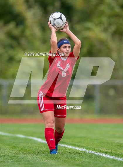 Thumbnail 1 in Old Saybrook @ Portland photogallery.