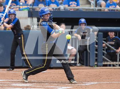 Thumbnail 2 in West Greene vs Williams Valley (PIAA 1A Final) photogallery.