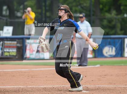 Thumbnail 3 in West Greene vs Williams Valley (PIAA 1A Final) photogallery.
