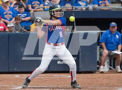 Thumbnail 3 in West Greene vs Williams Valley (PIAA 1A Final) photogallery.