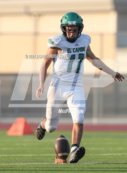 Thumbnail 2 in El Camino @ Vista del Lago photogallery.