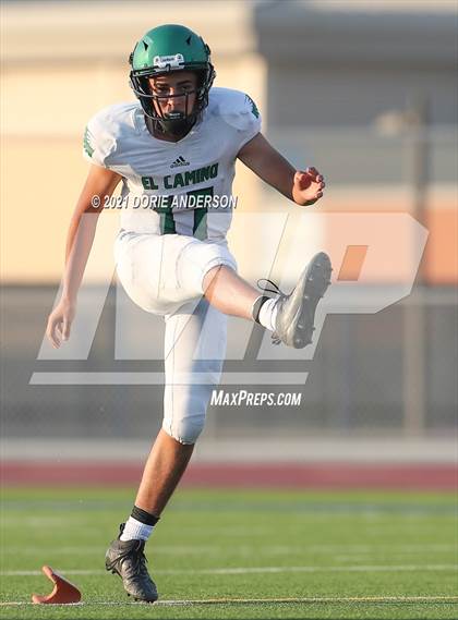 Thumbnail 2 in El Camino @ Vista del Lago photogallery.
