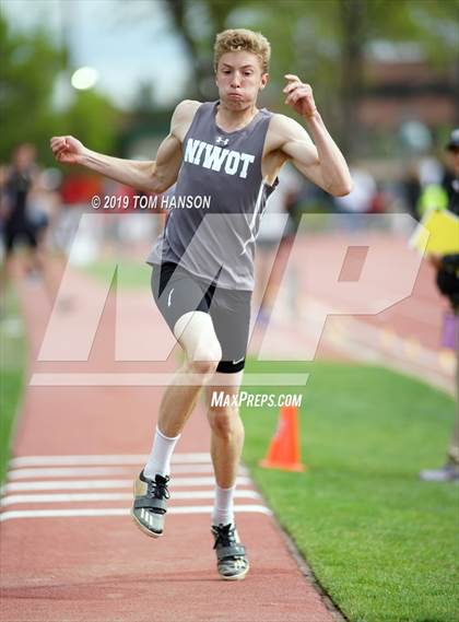 Thumbnail 3 in CHSAA State Meet (Day 3) photogallery.