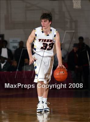 Thumbnail 3 in Montverde Academy vs Klein Collins (Houston vs the Nation Tournament) photogallery.