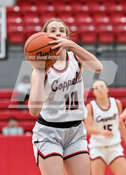 Thumbnail 1 in Chapin @ Coppell photogallery.