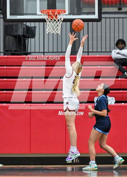 Thumbnail 3 in Chapin @ Coppell photogallery.