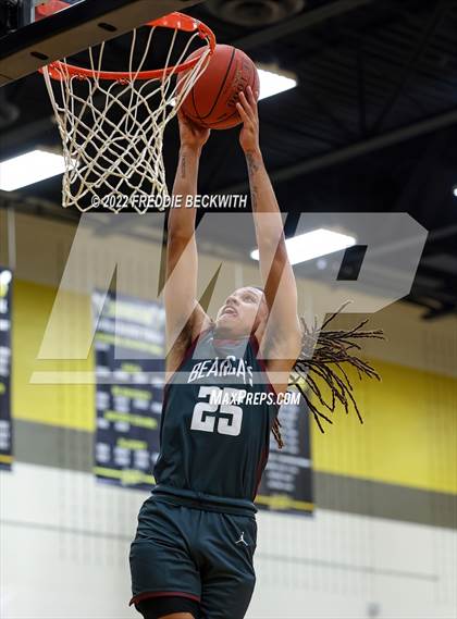 Thumbnail 1 in Sherman @ Denison photogallery.
