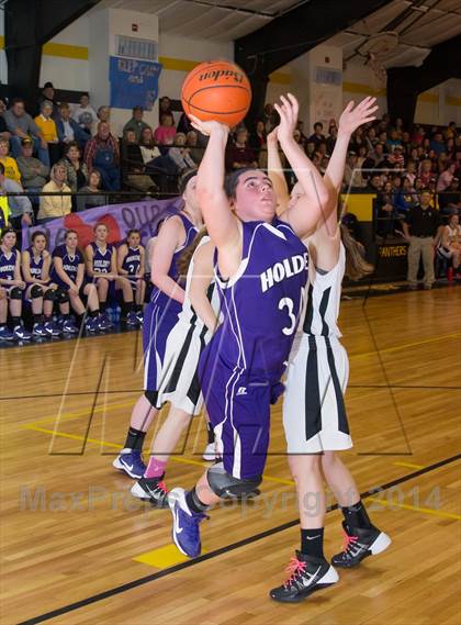 Thumbnail 3 in Fairview vs. Holden photogallery.